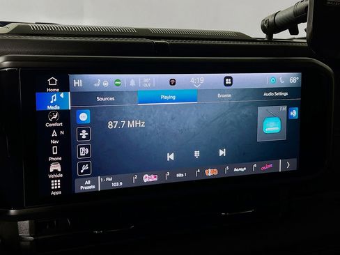 Used 2024 Jeep Wrangler Unlimited Rubicon 4xe image 15