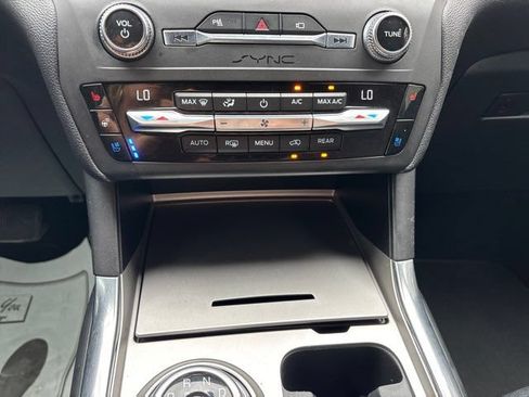 Used 2020 Ford Explorer ST AWD/4WD image 30