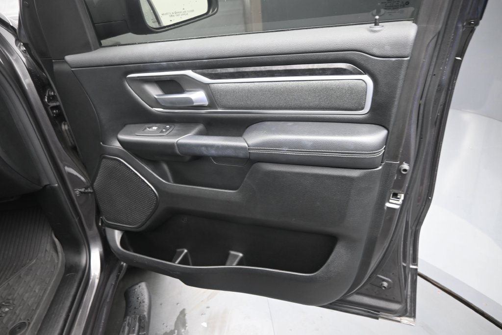 Used 2020 RAM 1500 Big Horn AWD/4WD image 23
