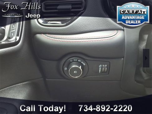 Used 2021 Dodge Durango R/T w/ Technology Group image 18