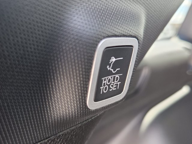 New 2027 Jeep Grand Cherokee Limited AWD/4WD image 13