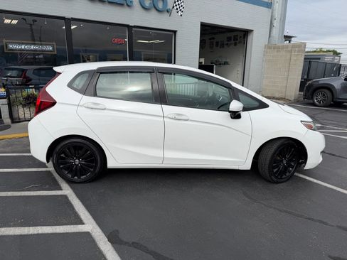 Used 2015 Honda Fit EX image 8