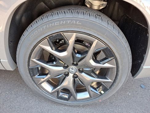 New 2026 Lexus TX 500h F Sport image 5