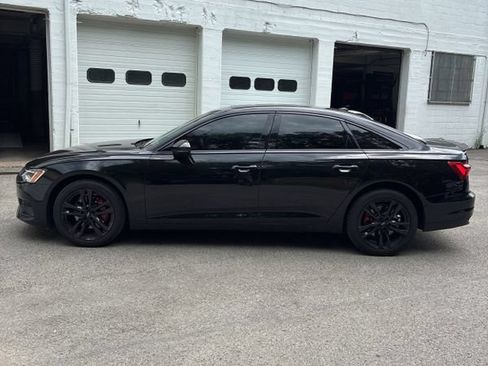 Used 2021 Audi A6 Premium Plus w/ Premium Plus Package AWD/4WD image 2