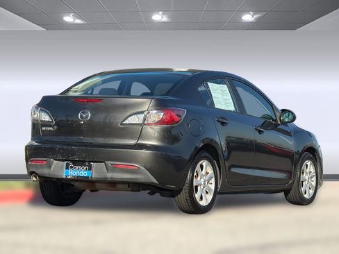 Used 2010 MAZDA MAZDA3 i Touring image 8