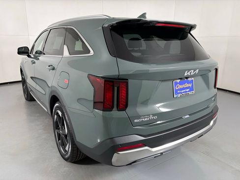 New 2026 Kia Sorento EX AWD/4WD image 6