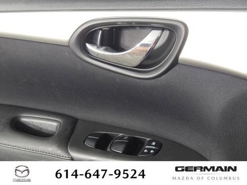 Used 2017 Nissan Sentra S FWD image 28