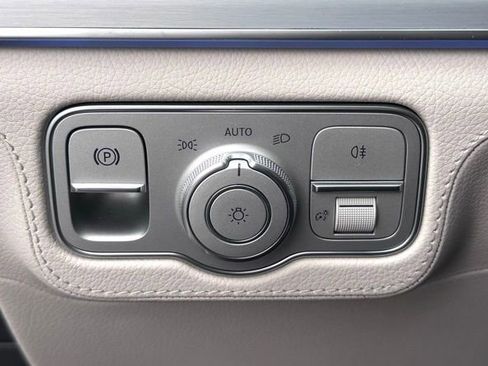 New 2026 Mercedes-Benz GLE 53 AMG 4MATIC Coupe image 18