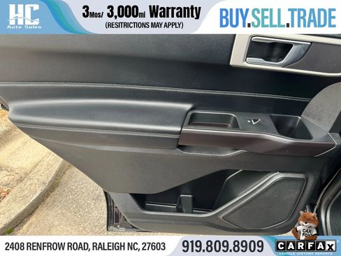 Used 2020 Ford Explorer XLT w/ Equipment Group 202A image 17