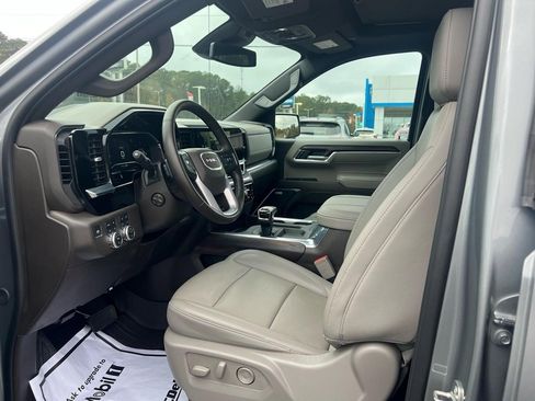 Used 2024 GMC Sierra 1500 SLT w/ SLT Premium Plus Package image 21