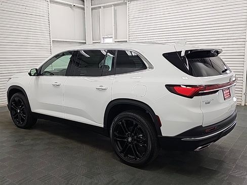 New 2026 Buick Enclave Preferred w/ Power Package image 5