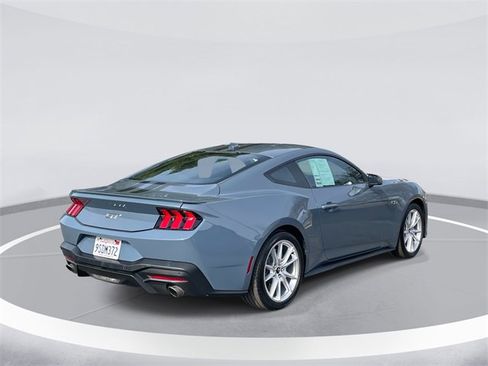 Certified 2025 Ford Mustang GT Premium image 5