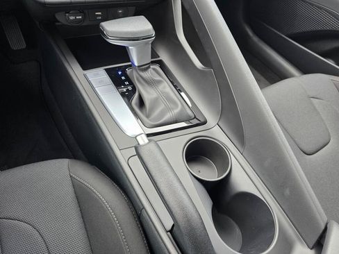 New 2026 Hyundai Elantra SE FWD image 29
