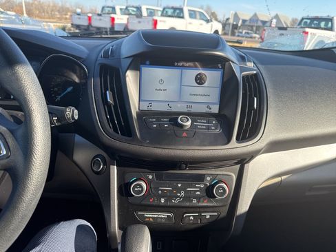 Used 2019 Ford Escape SE image 10