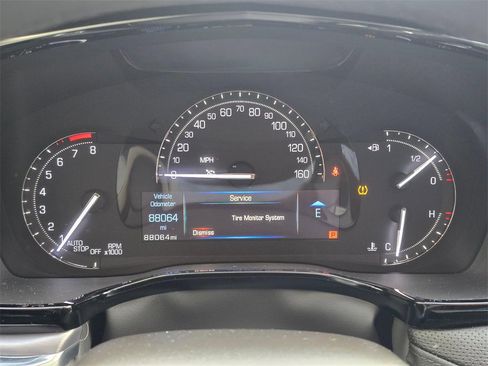 Used 2017 Cadillac XT5 Luxury image 25