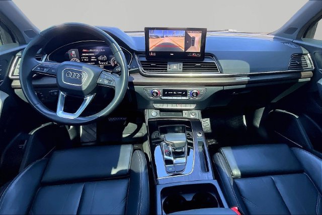 Used 2023 Audi Q5 2.0T Premium Plus w/ Premium Plus Package AWD/4WD image 15