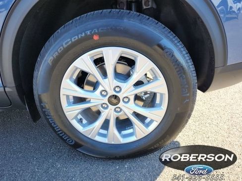 Used 2025 Ford Escape Active w/ Cold Weather Package AWD/4WD image 6