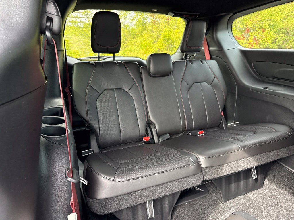 New 2027 Chrysler Pacifica Select AWD/4WD image 12