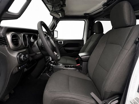 Used 2023 Jeep Wrangler Unlimited w/ Cold Weather Group AWD/4WD image 11
