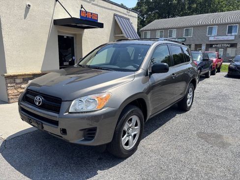 Used 2012 Toyota RAV4 FWD w/ Value Pkg image 1