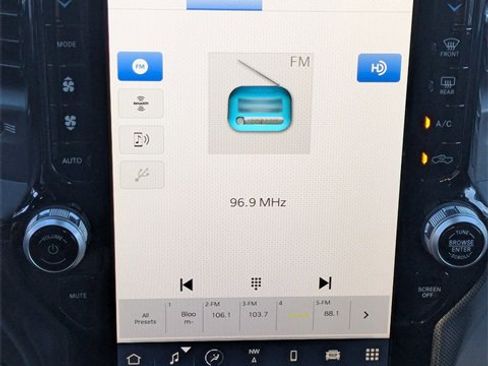 Used 2022 RAM 2500 Limited w/ Safety Group image 19