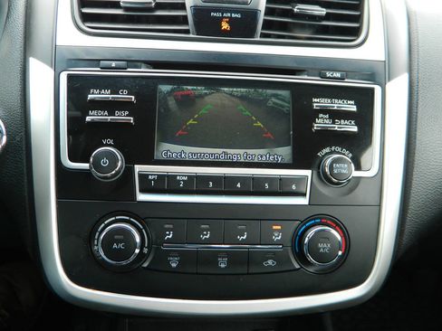 Used 2018 Nissan Altima 2.5 S w/ S Convenience Package image 18