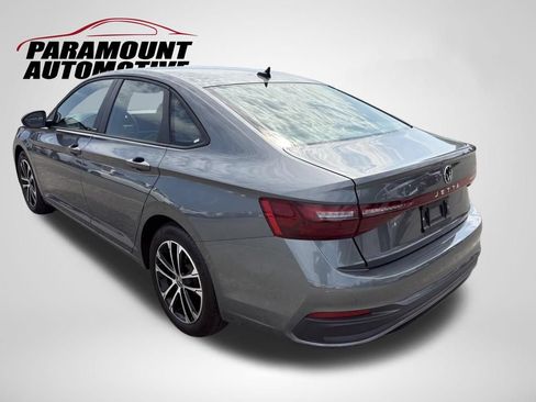 Used 2025 Volkswagen Jetta Sport FWD image 7