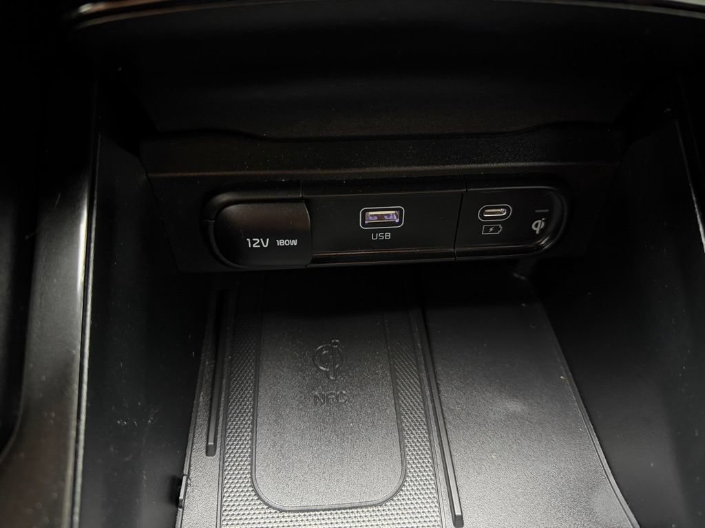 Used 2024 Kia Telluride SX Prestige AWD/4WD image 30