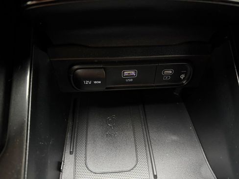 Used 2024 Kia Telluride SX Prestige AWD/4WD image 30
