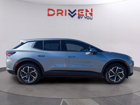 New 2026 Chevrolet Equinox EV LT w/ LPO, All-Weather Mat Package image 7