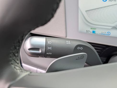 Certified 2024 Hyundai Ioniq 5 SEL RWD image 31