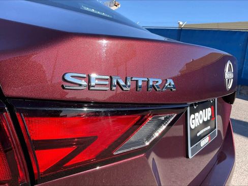 Used 2024 Nissan Sentra SV image 30