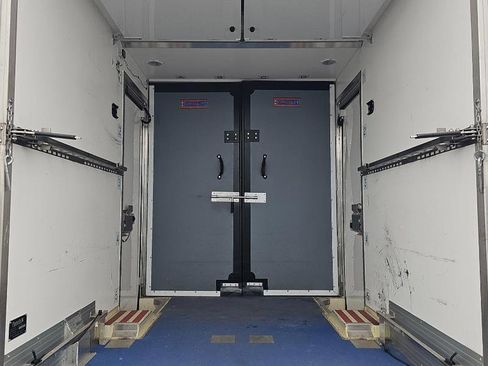 Used 2024 Ford E-350 and Econoline 350 Super Duty w/ Power Windows & Locks Group RWD image 2