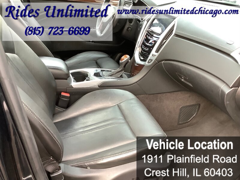 Used 2013 Cadillac SRX Luxury w/ Driver Awareness Package FWD image 33
