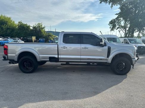 Used 2024 Ford F350 Lariat w/ Lariat Ultimate Package AWD/4WD image 9