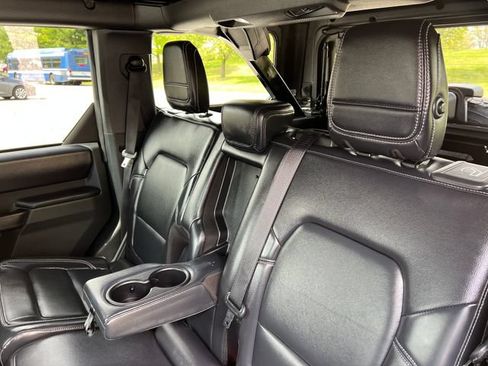 Used 2025 Ford Bronco Outer Banks AWD/4WD image 26