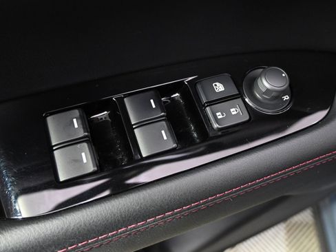 Used 2023 MAZDA CX-5 Carbon Edition image 23