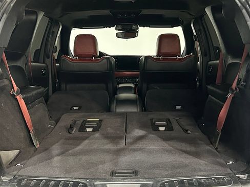 Used 2021 Dodge Durango SRT Hellcat w/ Premium Interior Group AWD/4WD image 36