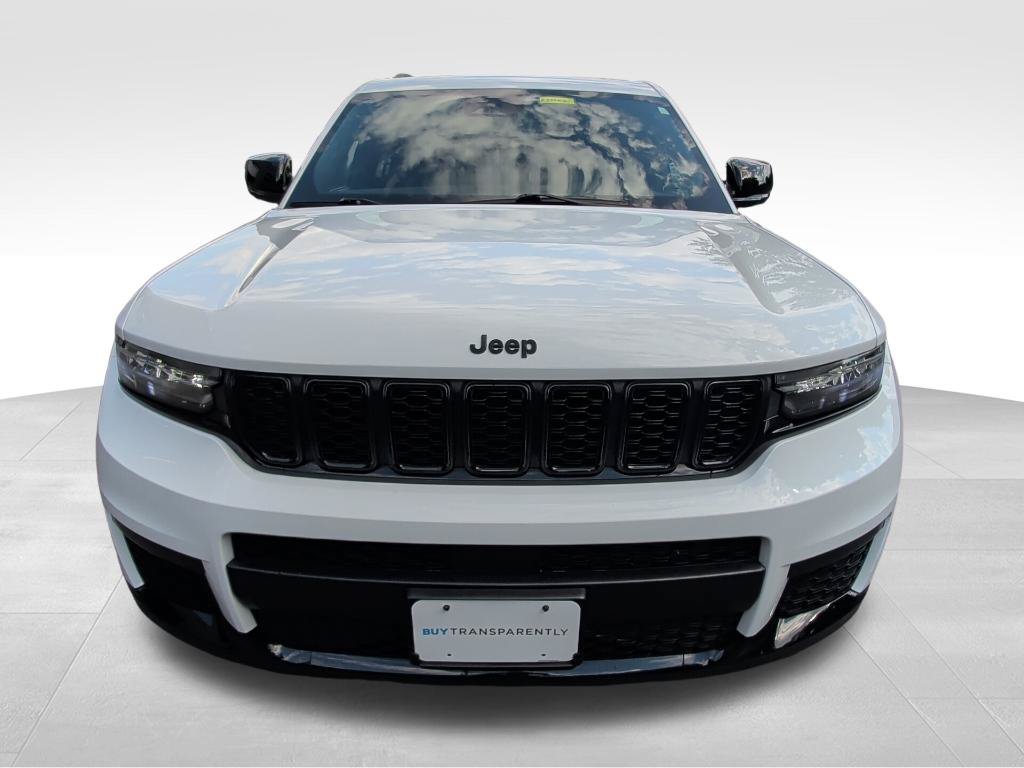 Used 2023 Jeep Grand Cherokee L Laredo AWD/4WD image 8