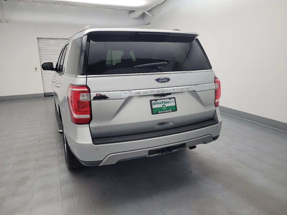 Used 2019 Ford Expedition XLT w/ Equipment Group 202A RWD image 6