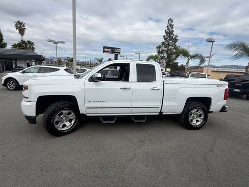 Used 2017 Chevrolet Silverado 1500 LTZ Z71 w/ LTZ Plus Package AWD/4WD image 4