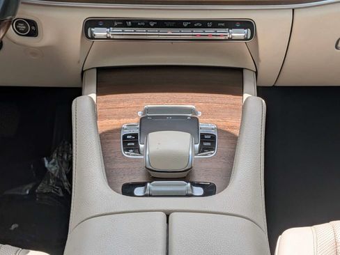 Used 2020 Mercedes-Benz GLS 450 4MATIC image 20