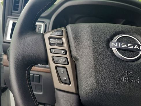 Used 2024 Nissan Titan Platinum Reserve w/ Moonroof Package AWD/4WD image 19