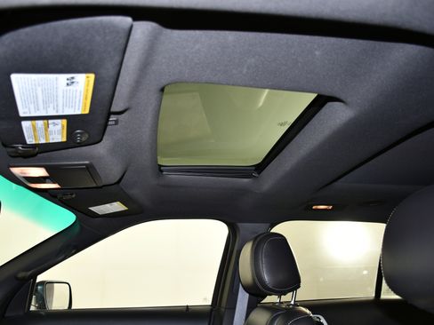 Used 2015 Ford Explorer Sport w/ Equipment Group 401A image 41