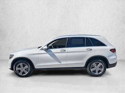 Used 2022 Mercedes-Benz GLC 300 image 9