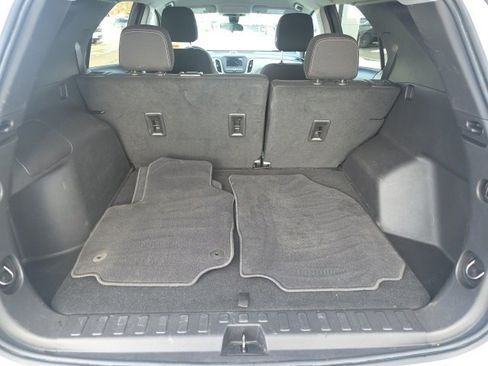 Used 2024 Chevrolet Equinox LS image 15