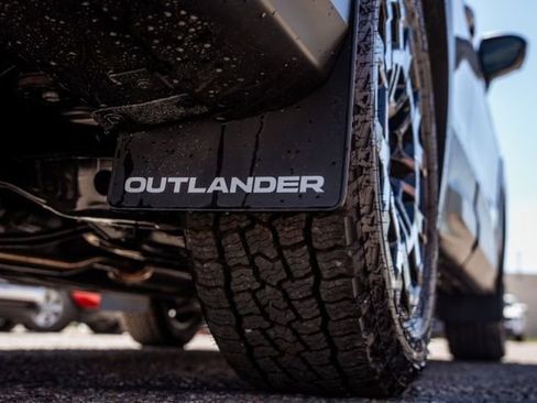 New 2026 Mitsubishi Outlander AWD image 13