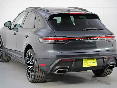 Used 2023 Porsche Macan w/ Premium Plus Package image 49