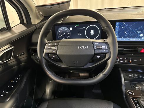 Certified 2026 Kia Sportage SX image 23