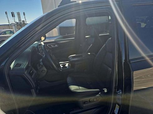 Used 2023 Chevrolet Suburban RST w/ Luxury Package image 14